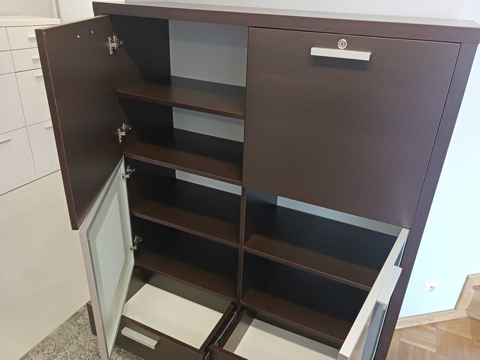 Szafka, komoda, witryna brąz - wys.140, szer.122,gł.40cm