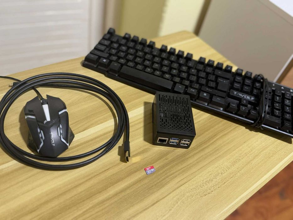 Mini Komputer Raspberry Pi5 Zestaw - MiniPc