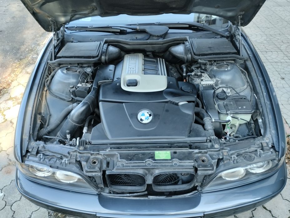 Свіжа БМВ Е39 2.0tdi 2001рік стан супер