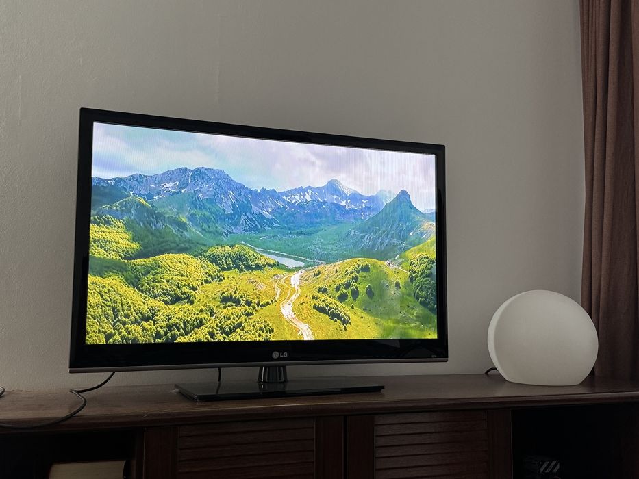 LG TV 42” em ótimo estado