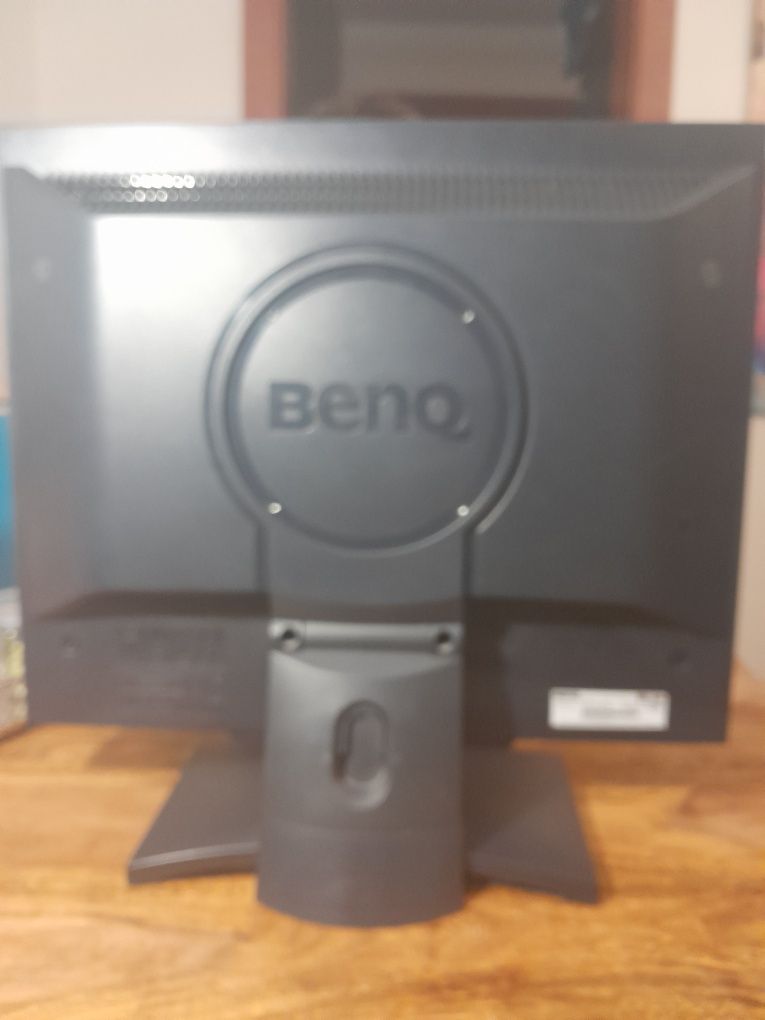 Monitor BENQ Q9T4, 19cl