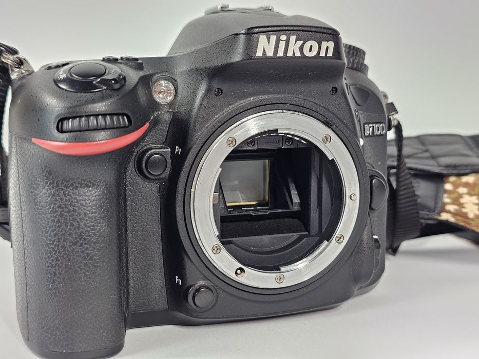 Aparat Nikon D7100