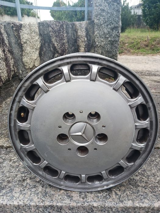 Jante 15 em aluminio, Mercedes 190