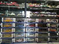 Miniaturas Diecast Solido 1/18 Subaru Skyline Porsche McLaren Etc.