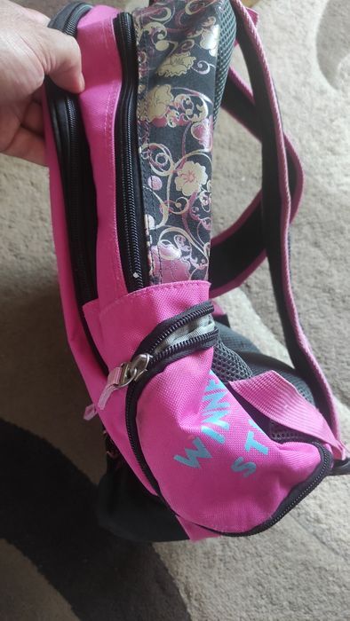 Рюкзак шкільний з ортопедичною спинкою.