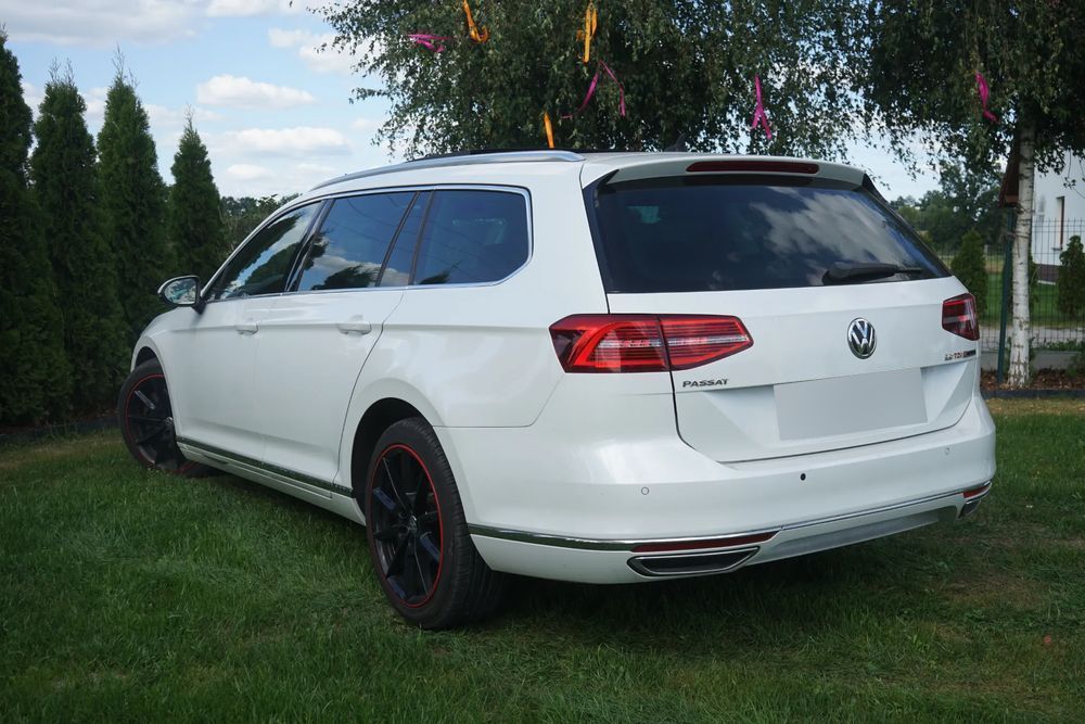 Volkswagen Passat VOLKSWAGEN PASSAT B8 Highline 4Motion 240KM 2.0TDI BiTurbo Biała Perła
