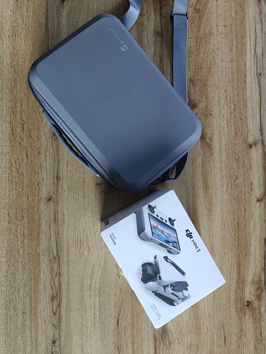 Dron DJI mini 3, 4x baterie! jak nowy