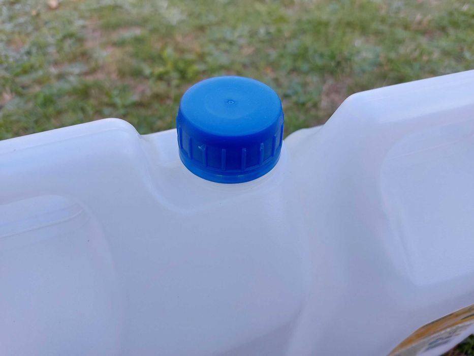 9x Kanistry na wodę 5l Bańki Pojemniki