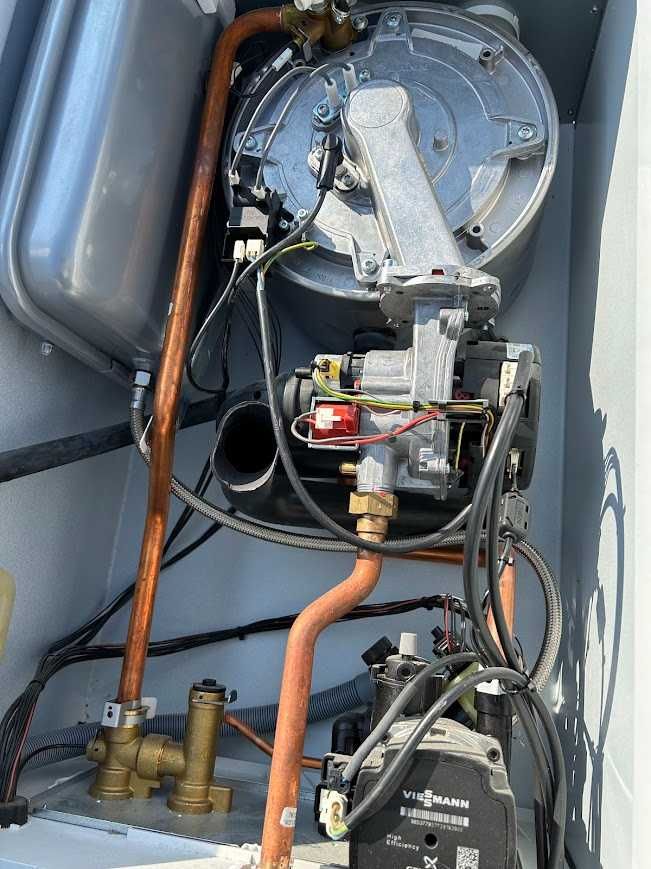 Piec Gazowy Vissmann Vitodens 200 W,