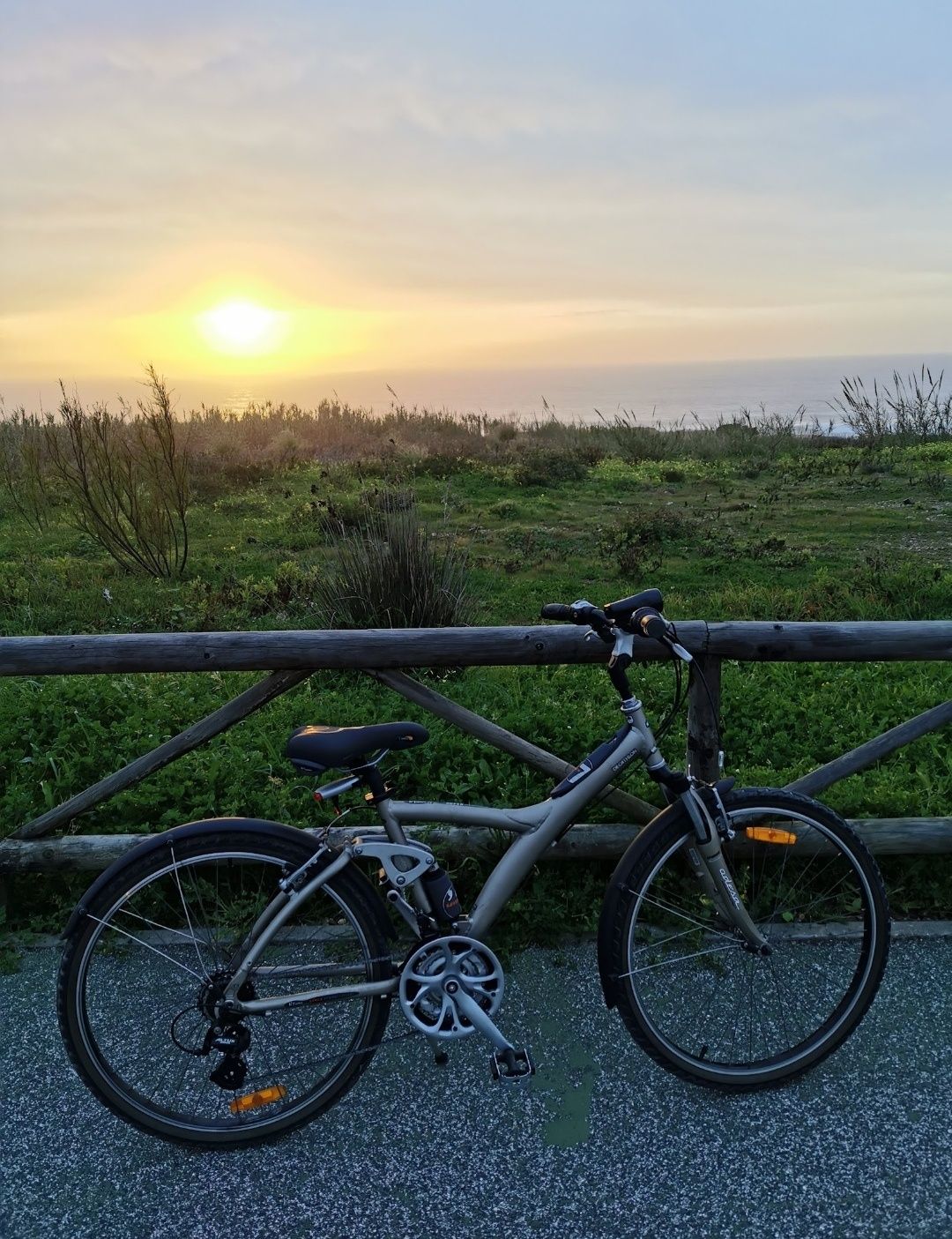 Bicicleta senhora marca Decathlon