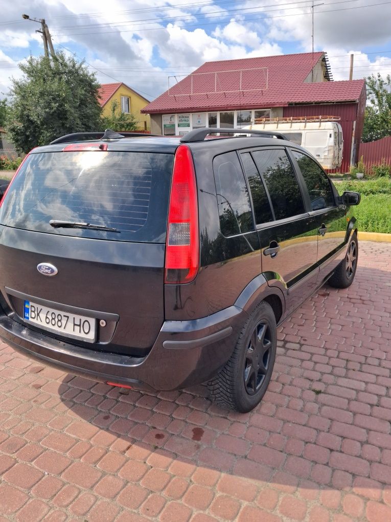 Продам авто в дуже гарному стані