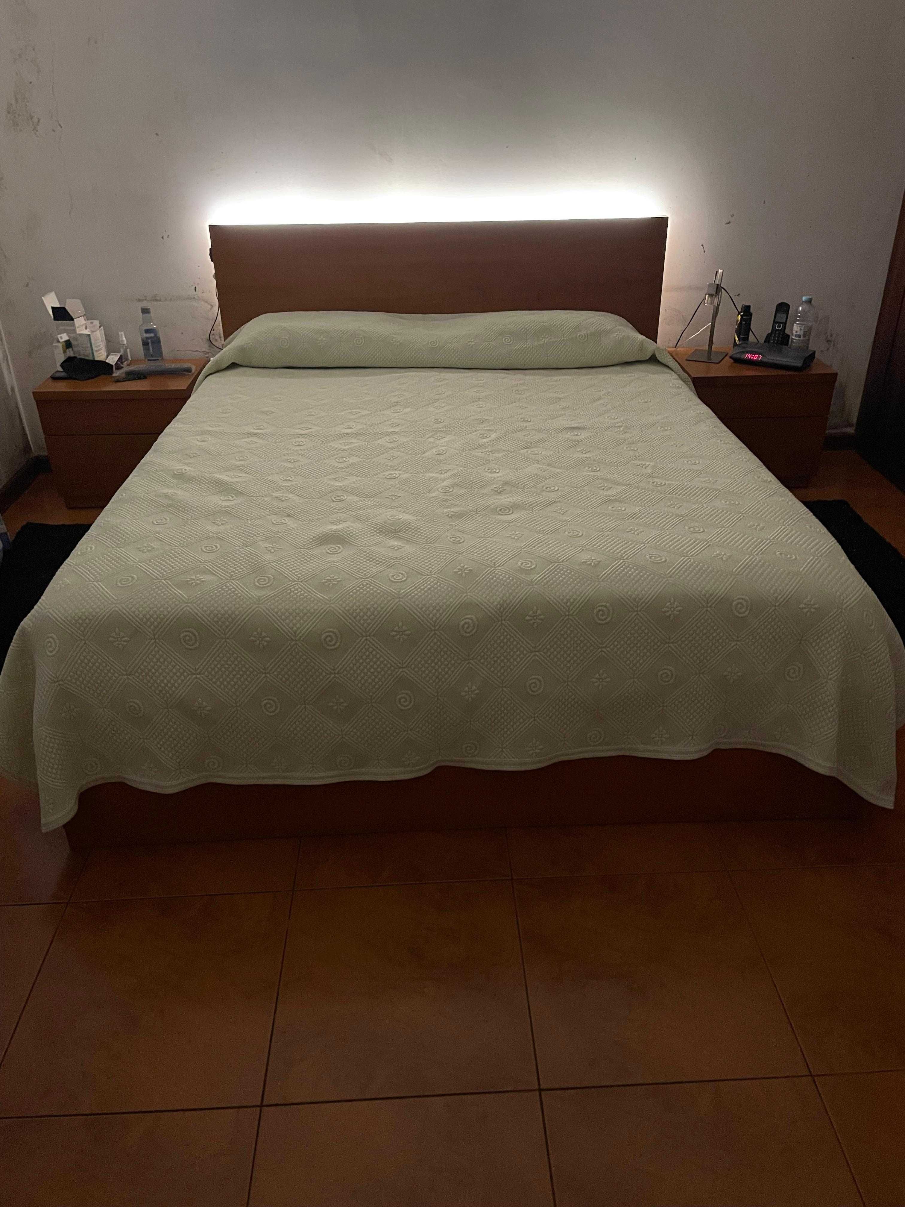 Vendo mobilia de quarto