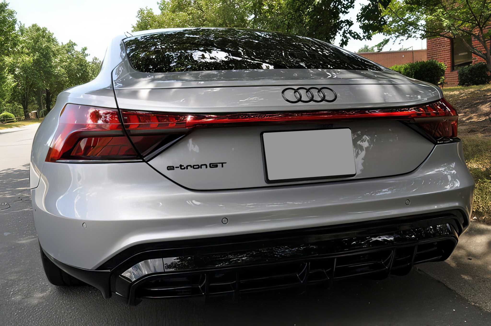 2024 Audi e-tron GT quattro