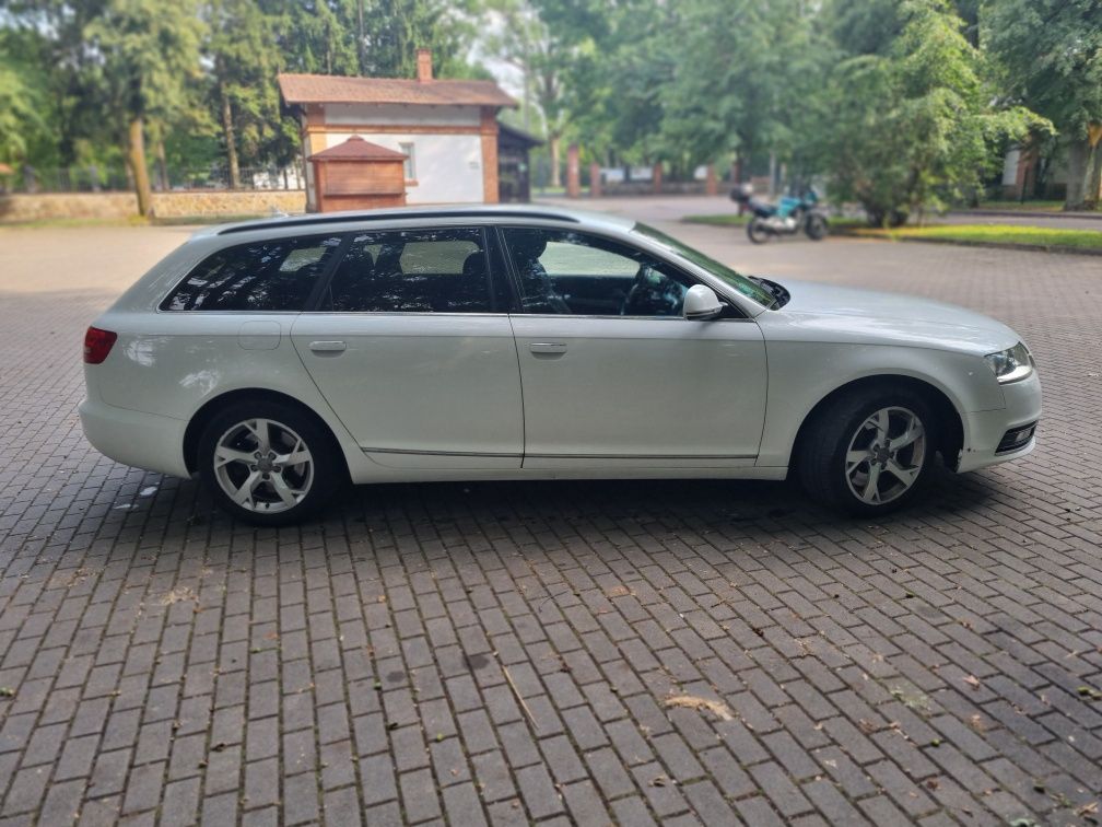 Samochód AUDI A6 C6