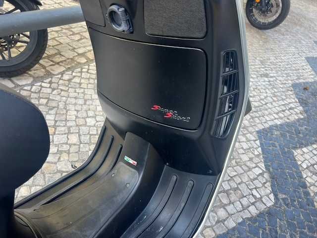 VESPA GTS 125 Supersport