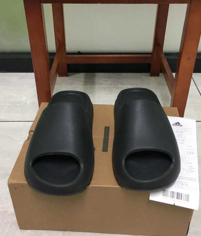 Adidas YeezySlide_Black Nowe damskie Klapki 37