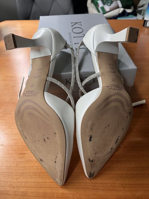 Buty Kotyl Ślubne model 3713 bialy perla  r. 37