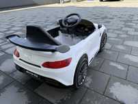 Mercedes na akumulator