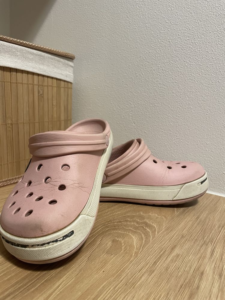 Różowe Crocs c12 c13