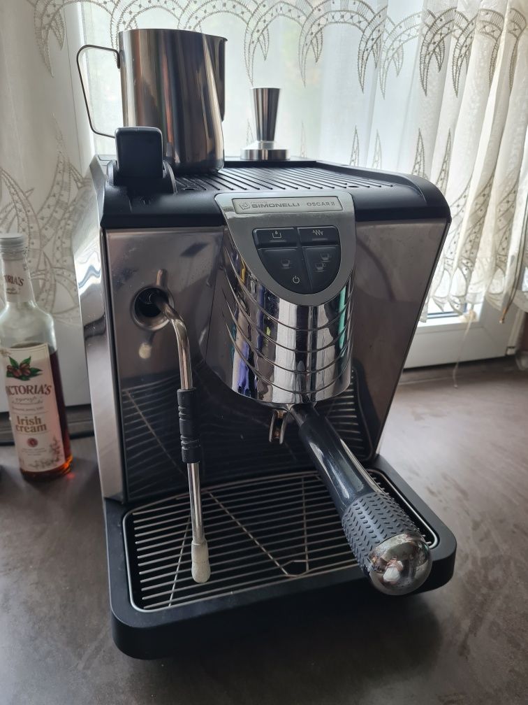 Nuova Simonelli Oscar II ekspres kolbowy do kawy