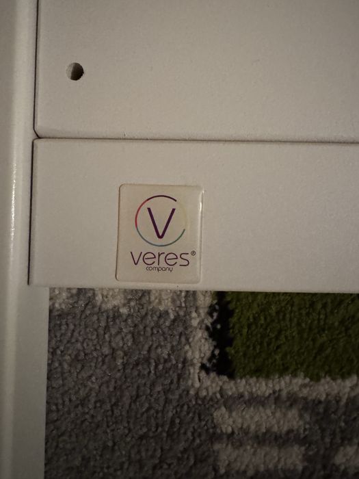 Дитяча детская кроватка з матрацом килим ванночка молоковідсмоктувач