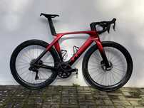 Bicicleta estrada Trek Madone