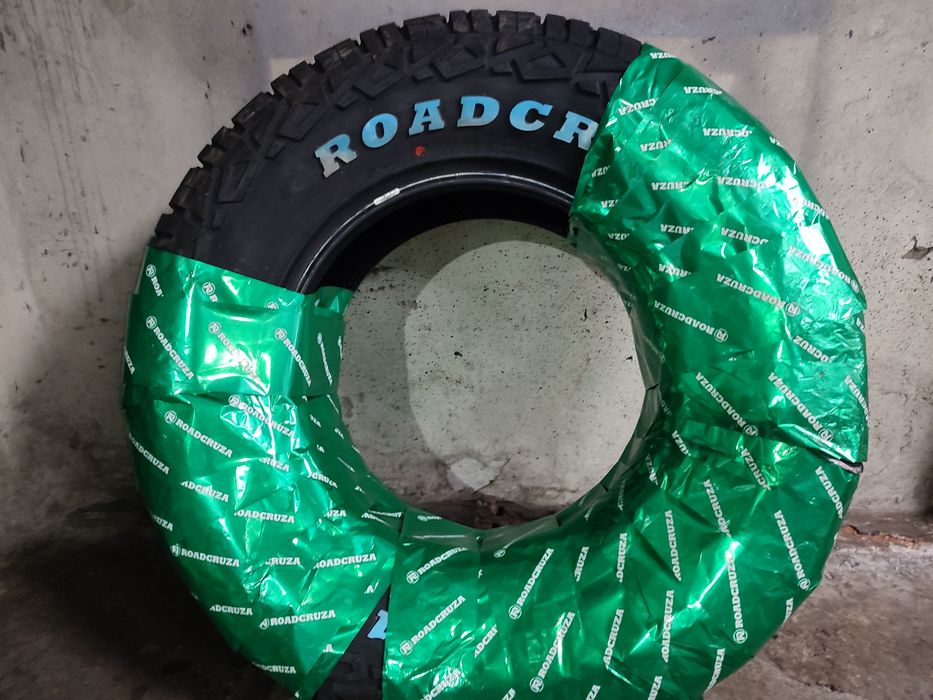 Грязьові шини Roadcruza P265/70 R16 RA1100 AT 111T
