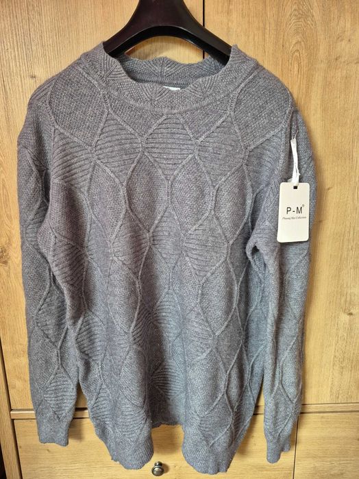 Sweterek damski z ozdobną nitką XXL