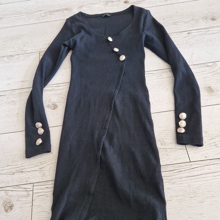 Sukienka mała czarna