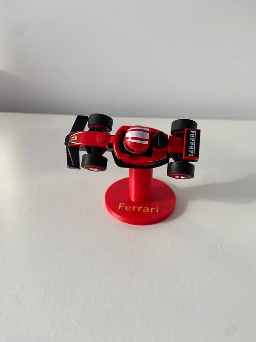Suporte para mini carro de F1 LEGO - Ferrari