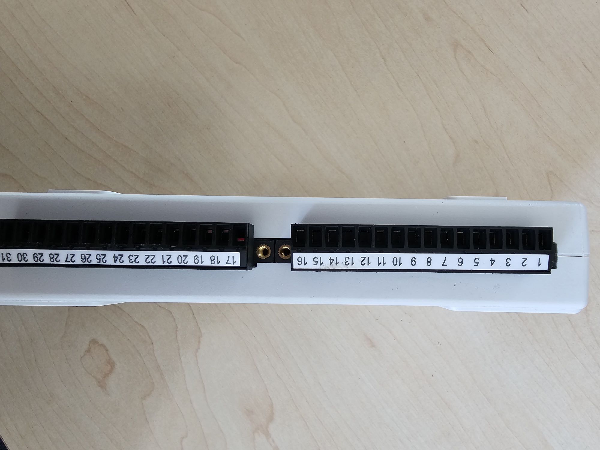 National Instruments  NI USB-6210