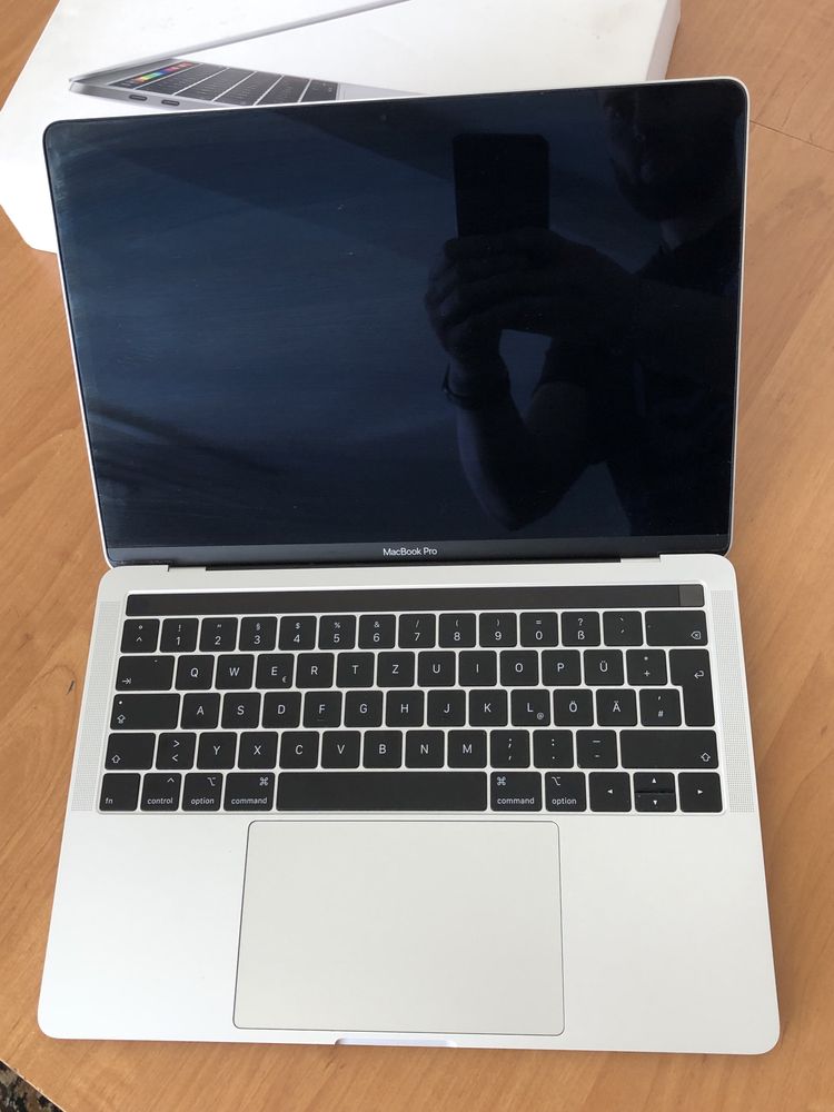 Macbook pro 13 під ремонт