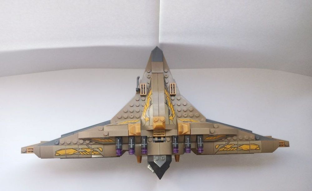 Месники корабель Таноса лего Marvel Avangers