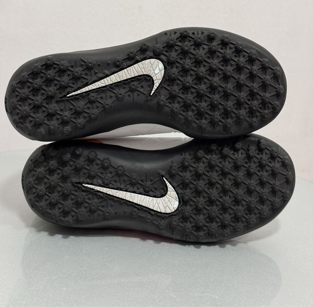 Piłkarskie buty „ Nike ” Hypervenom Phelon FG