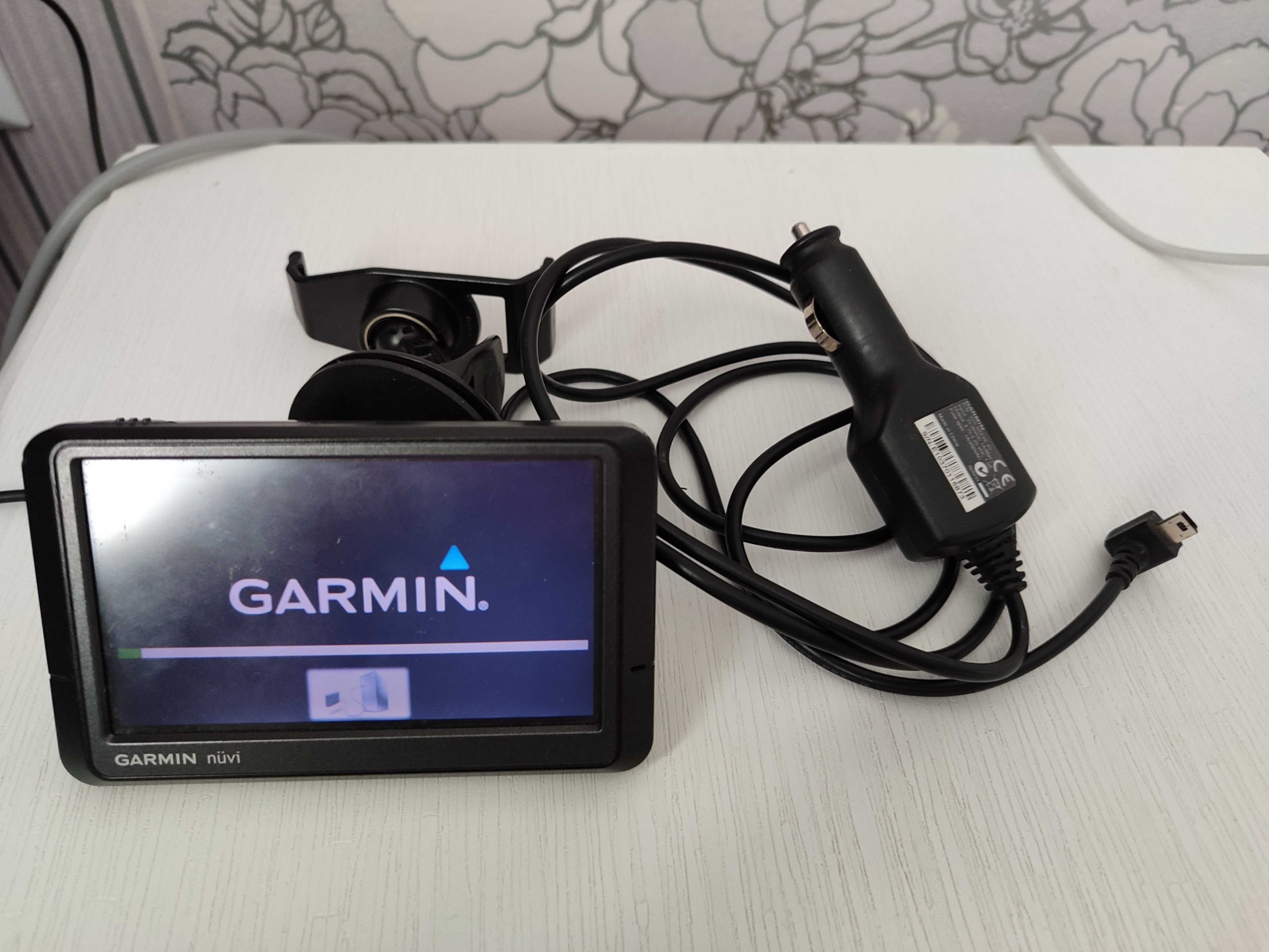 Навігатор Garmin 265w для дальнобоя