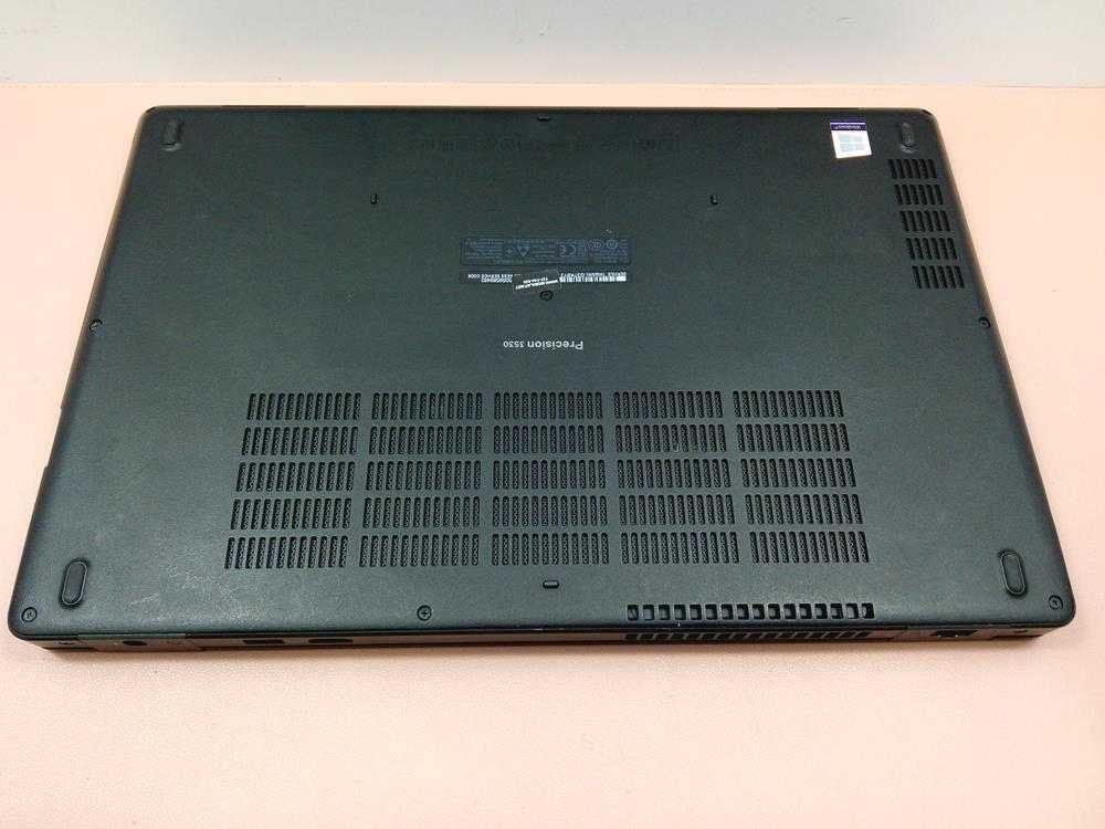 Laptop Dla Grafika PRO Dell 3530 i7 15,6 IPS 32GB SSD HDD Nvidia 4GB