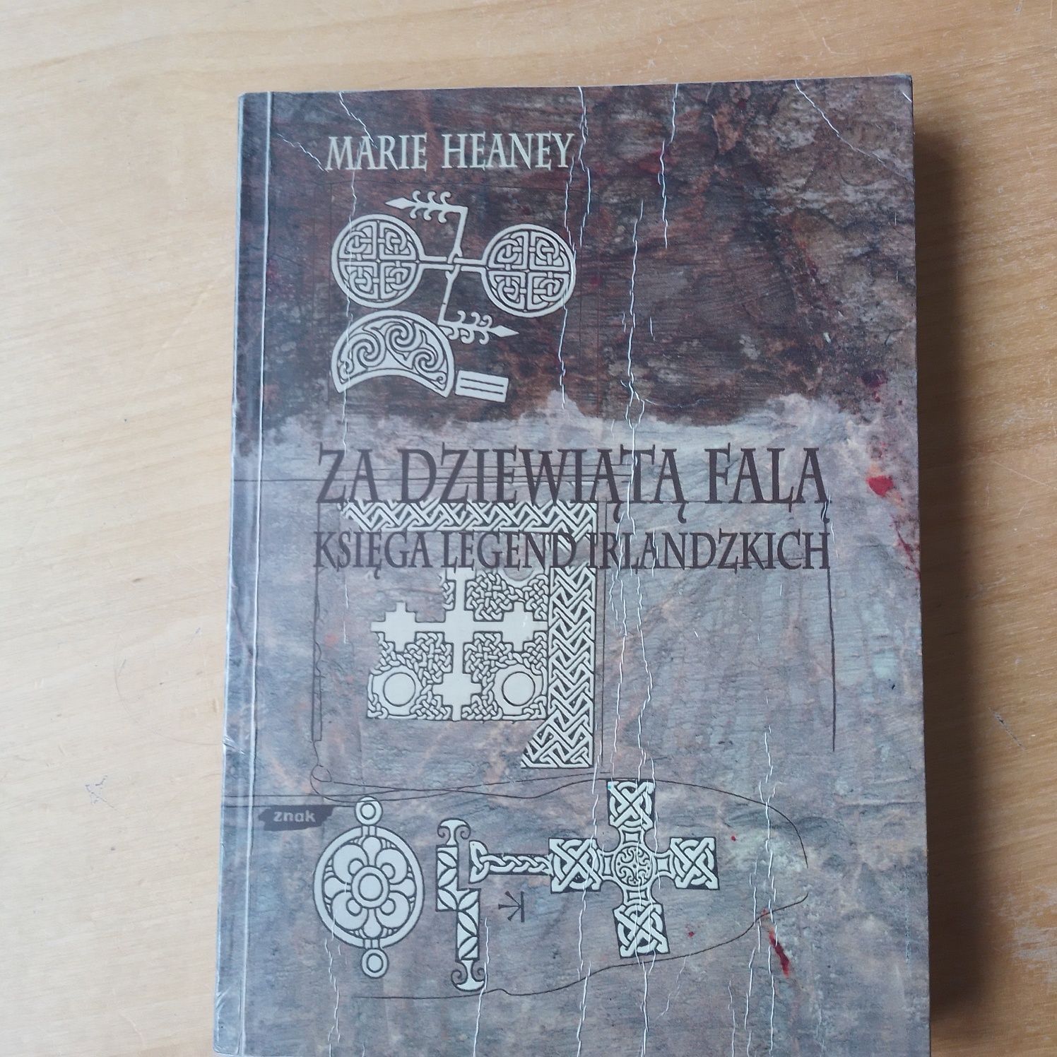 Za dziewiątą falą. Księga legend irlsndzkich Marie Heaney