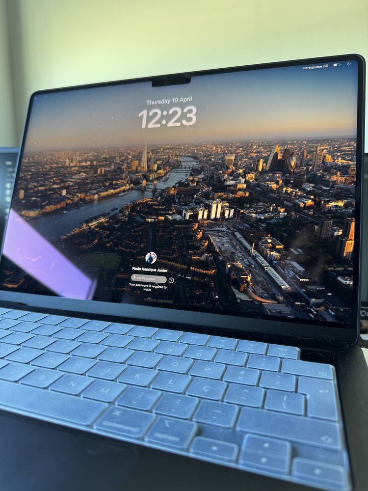Macbook Pro M4 2025