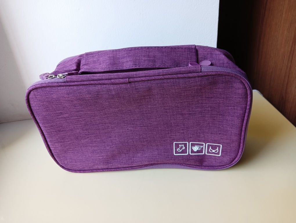 Дорожная сумочка органайзер для мелких предметов одежды