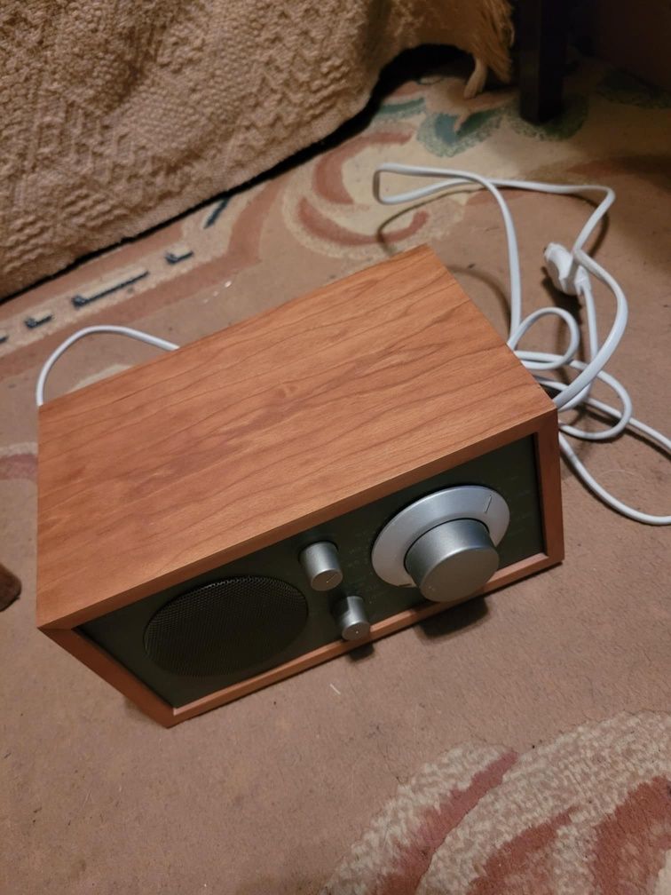 Radio Tivoli Audio, model 2, Henry Kloss