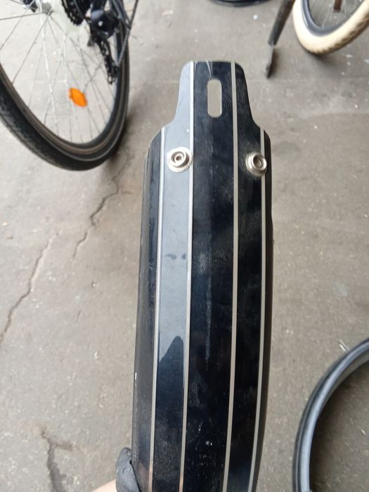 Крылья щитки на 24дюйма.