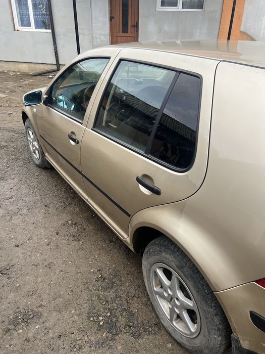 Продам volkswagen golf 4