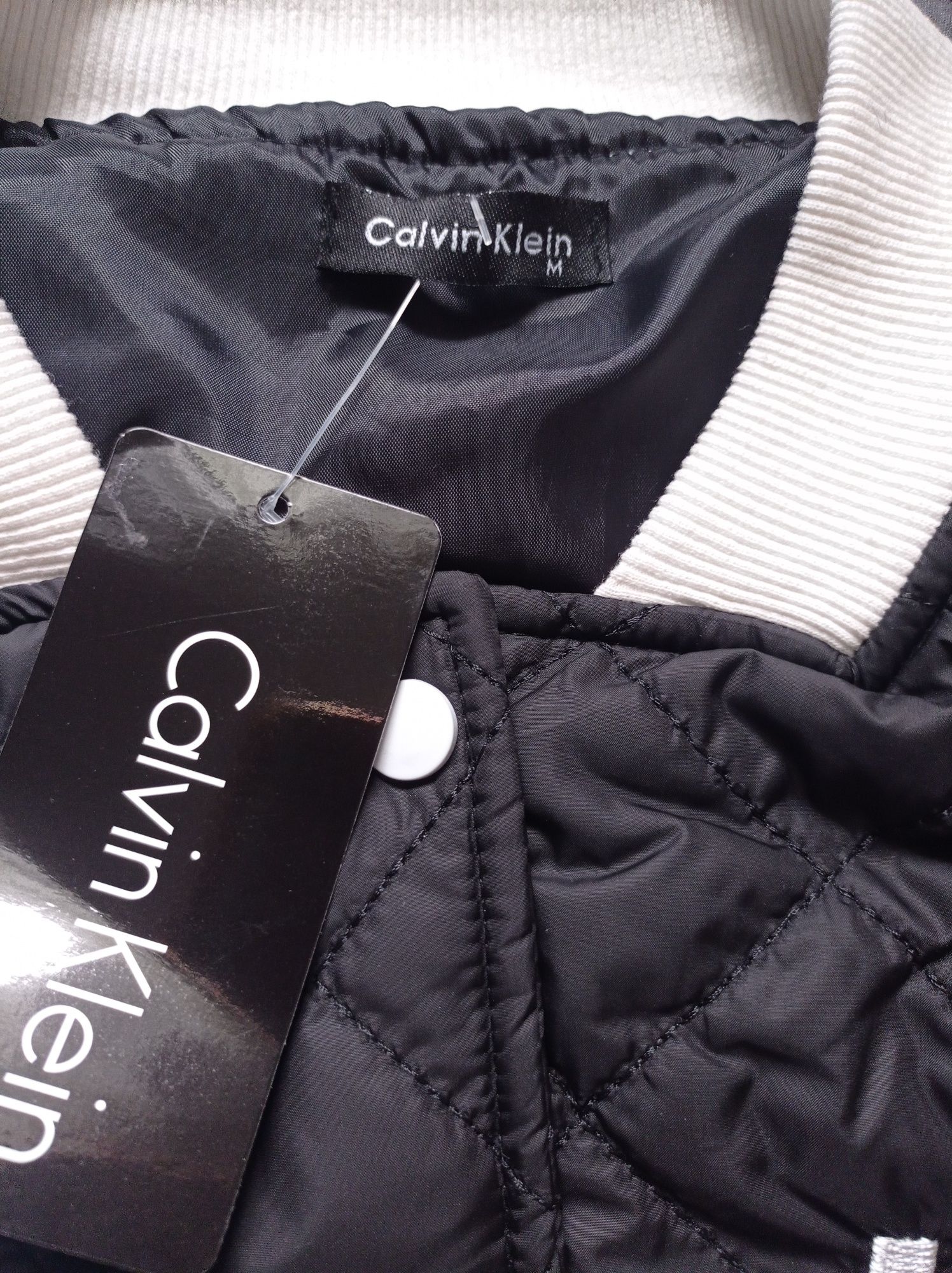 Wyprzedaż Calvin Klein M,L męska kurtka/bomberka czarna