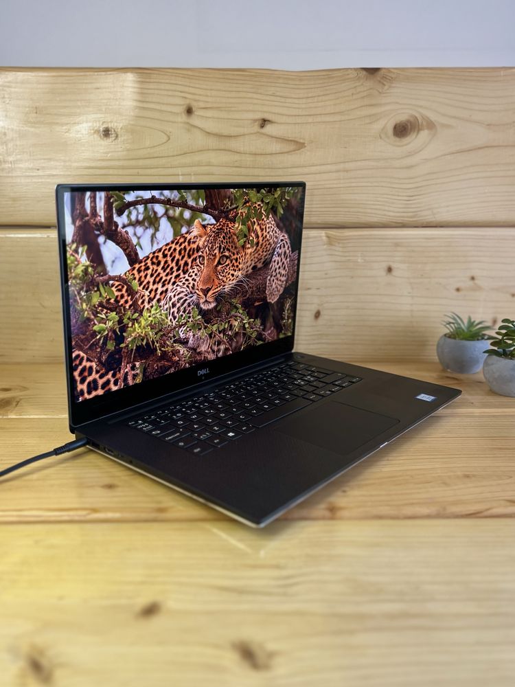 УЦІНКА/Сенсорний Dell Precision 5530/P2000 4GB/i9-8950HK/32/1TB/15"4K