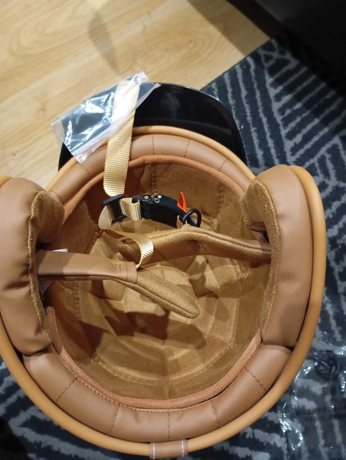 Capacete semi aberto com extras