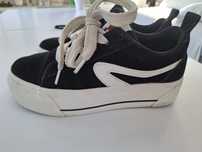Sprzedam buty damskie