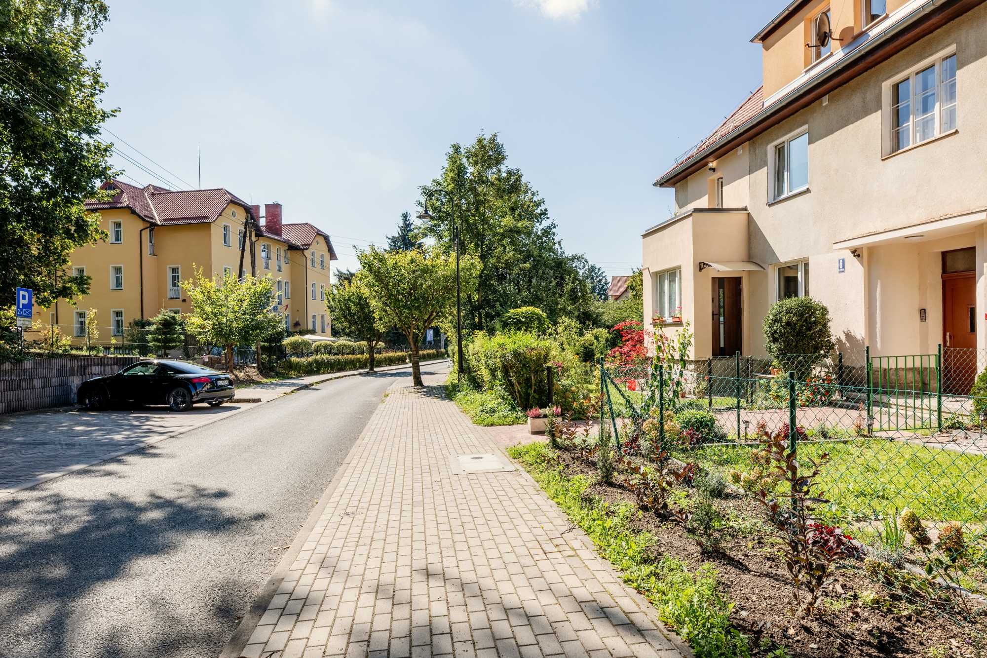 Dwa, nowe mieszkania w centrum Kudowy z ogrodem, balkonem i piwnicą