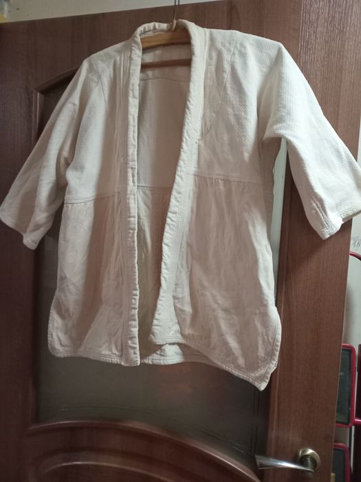 Продам борцовскую курточку