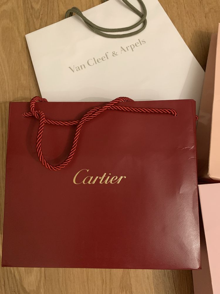 Пыльник Dior , Louis Vuitton, Chanel , Louboutin, Loro Piana