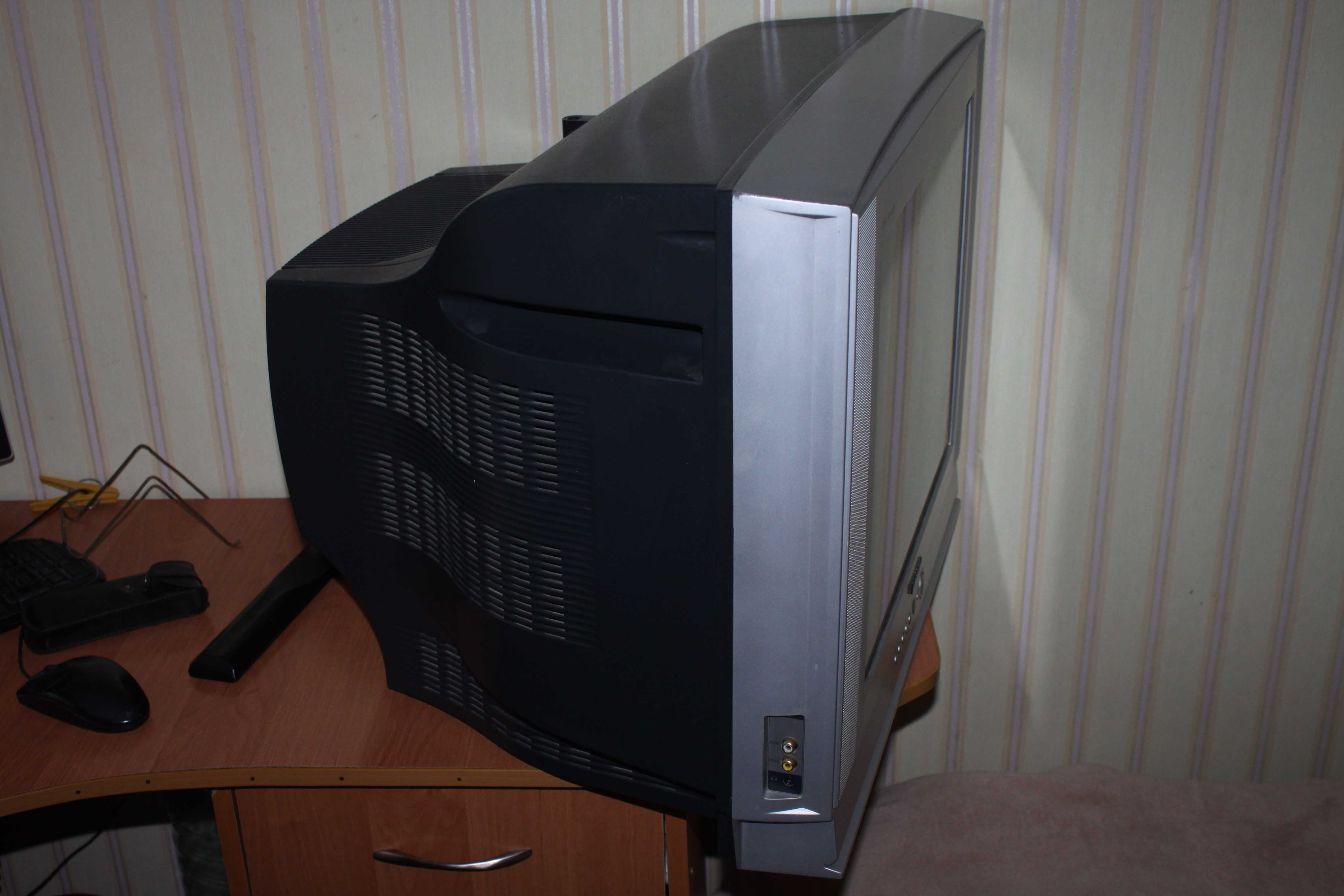 samsung модель cs-21k3q  ( повністю робочій )